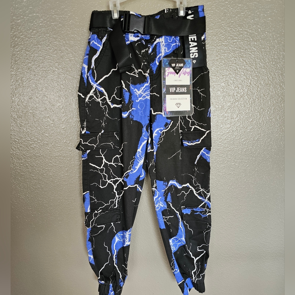 VIP cargo pants NWT